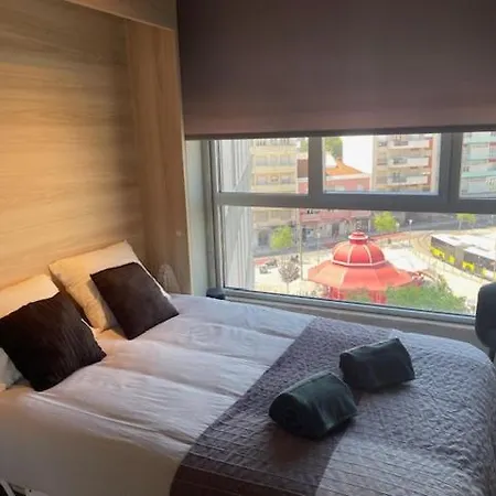 Besthomestay-lisbon דירה *